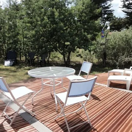 : Maison 5 Pers, Jardin, Animaux Admis - Fr-1-823-43 *