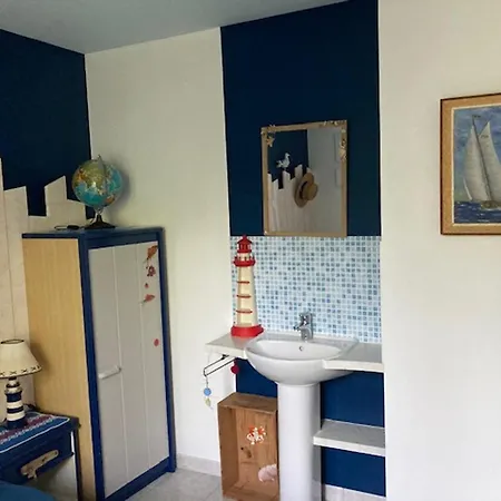 : Maison 5 Pers, Jardin, Animaux Admis - Fr-1-823-43 La Guérinière